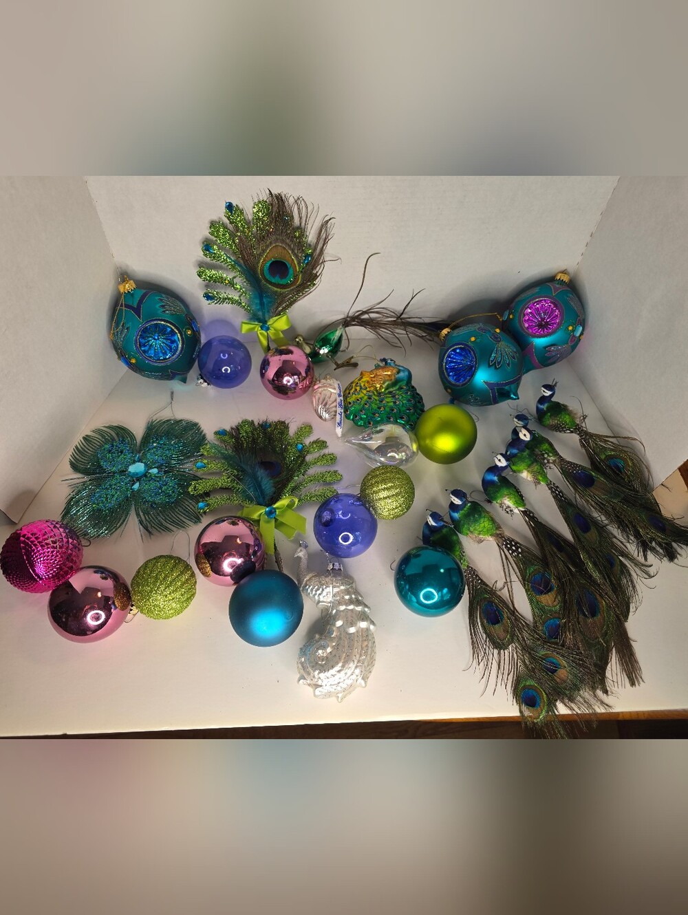 28 Piece Peacock Themed Christmas Tree Decorations Ornaments Glass Plastic Teal